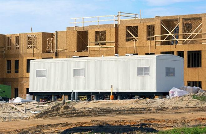 construction office rentals with signage for leasing information in Bloomington CA